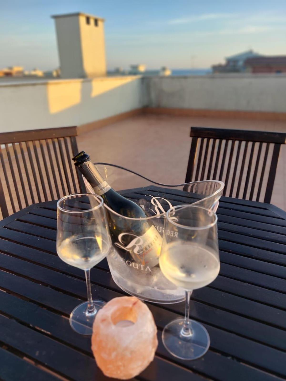 Appartamento Vista Mare A Marina Di Ardea L'Americano Екстериор снимка